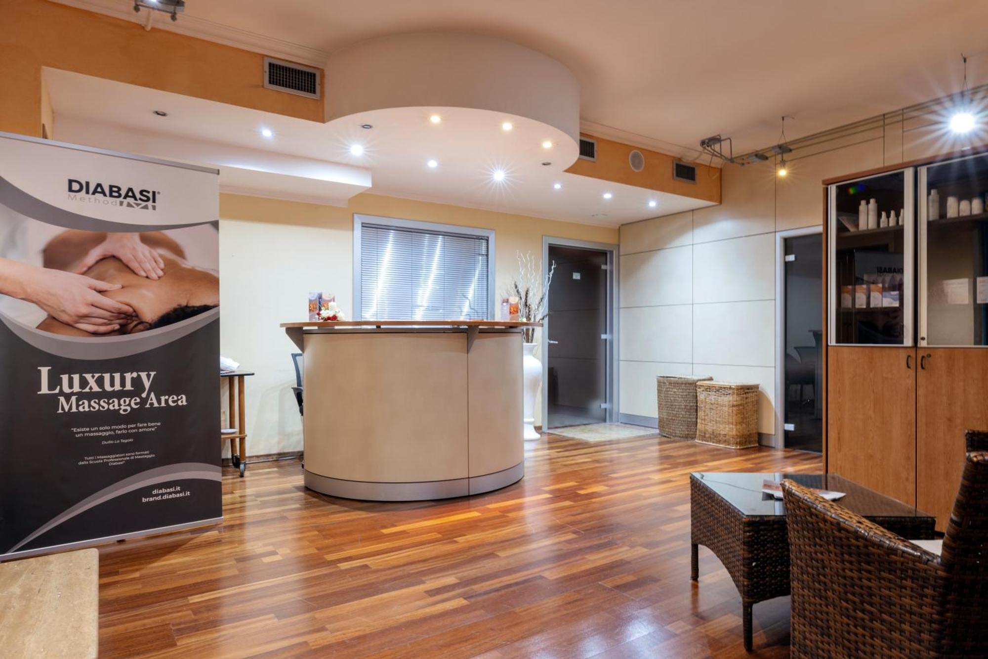 Hotel Corona & Spa Pescasseroli Bagian luar foto