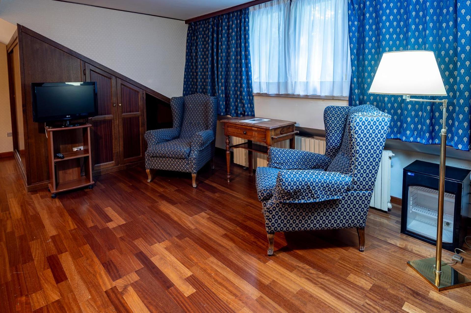 Hotel Corona & Spa Pescasseroli Bagian luar foto